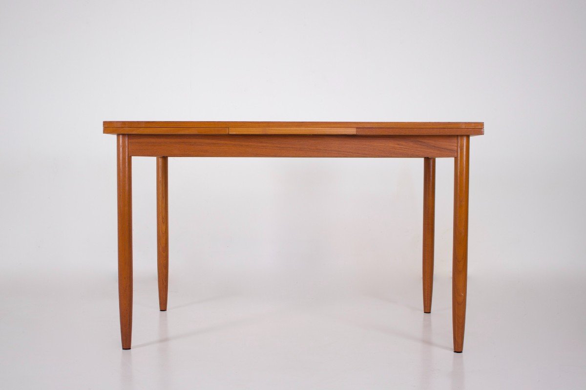 Scandinavian Style Extending Table.-photo-4