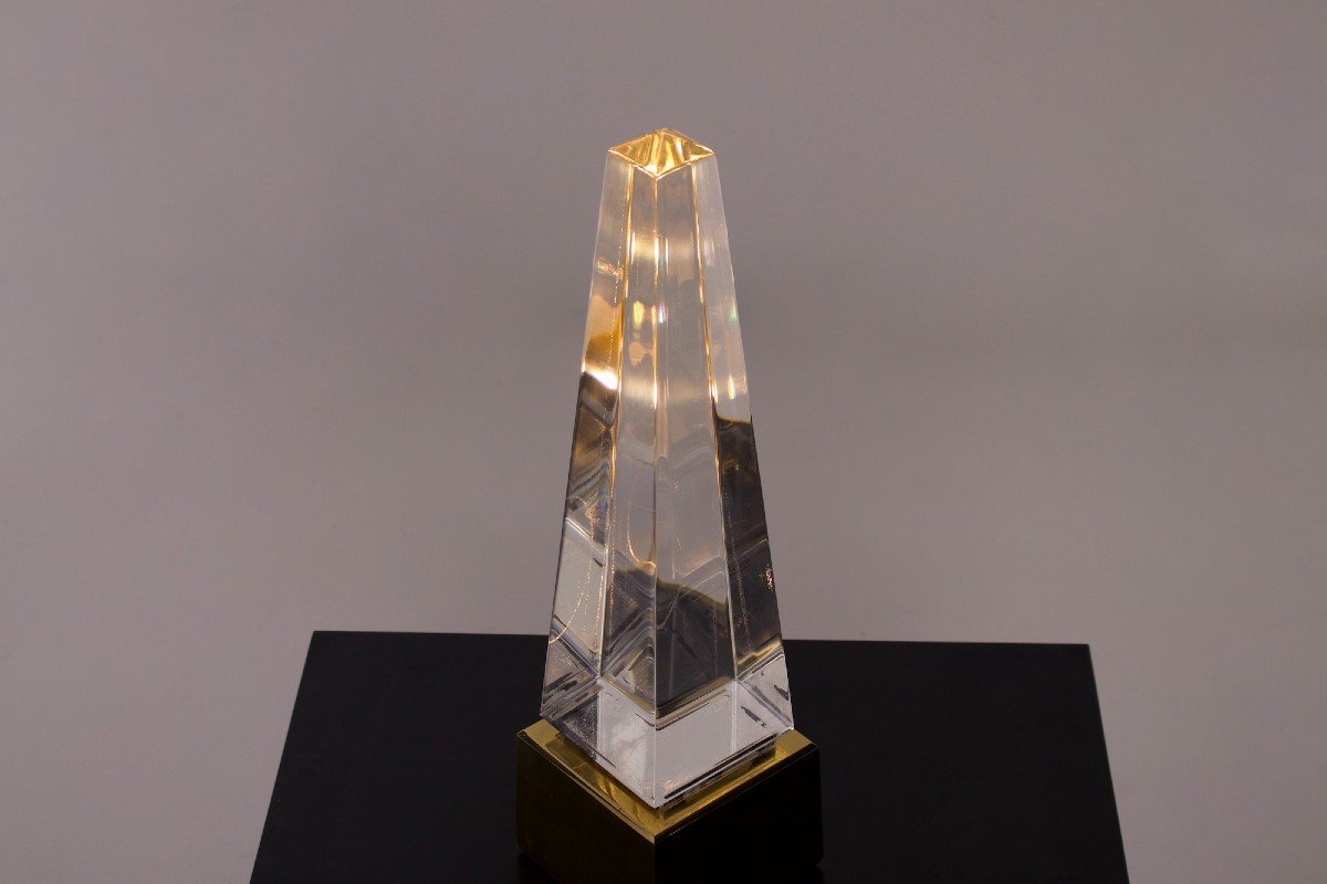 “obelisk” Lamp In Lucite.-photo-2