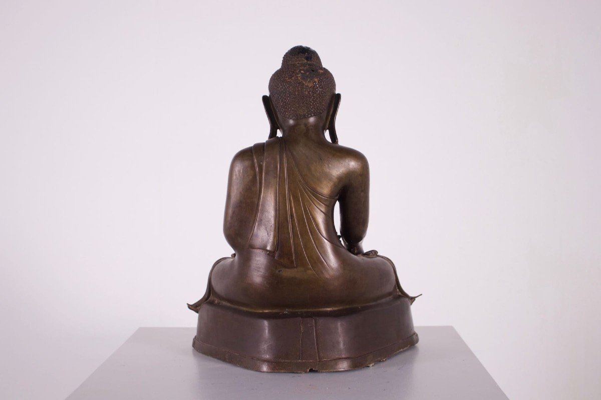 Burmese Bronze Buddha, Mandalay Period.-photo-2