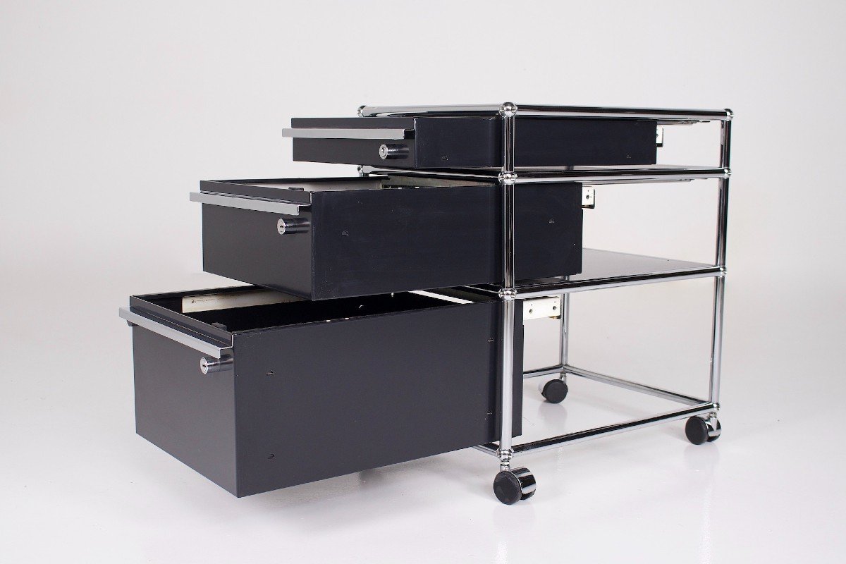 Usm Rolling Drawer Cabinet.-photo-2