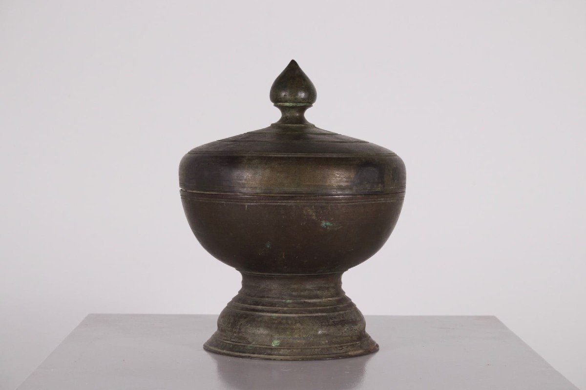 Bol Couvert Birman En Bronze Taungû / Nyaung-yan