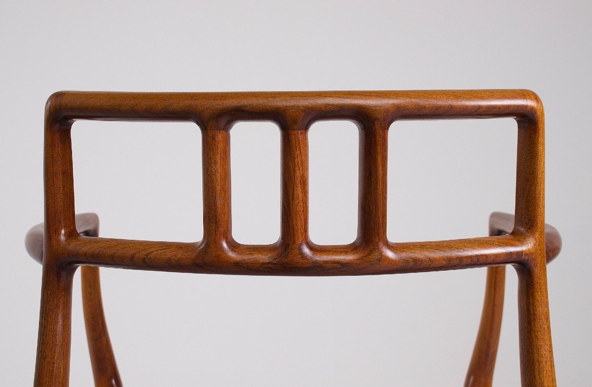 8 Rosewood Chairs By Niels Otto Moller.-photo-4