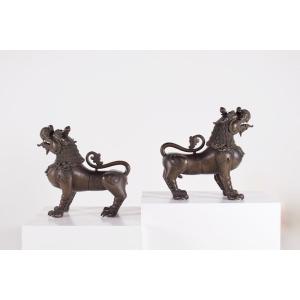 Paire De Lions Des Neiges Simha Gardiens