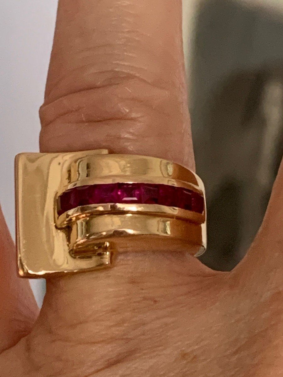 2686 – Ruby Yellow Gold Tank Ring-photo-3