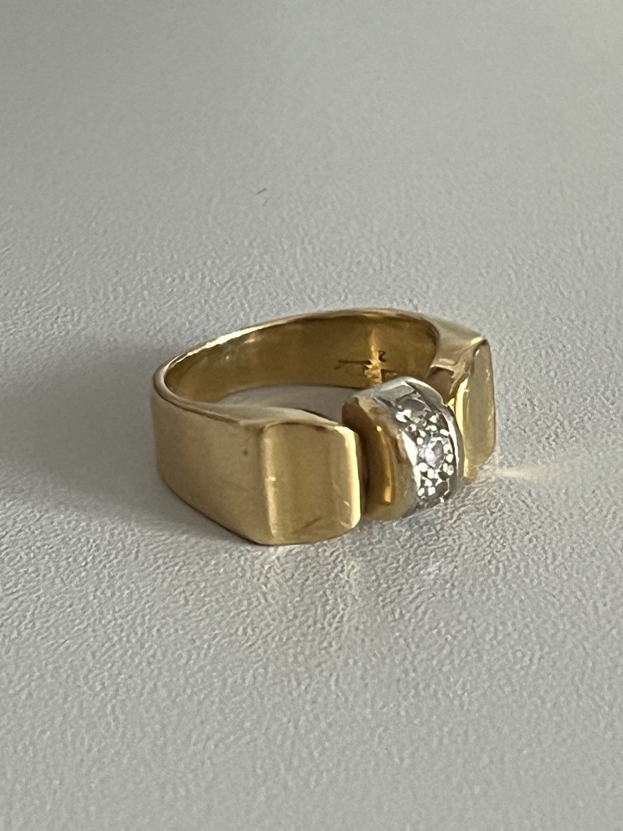 3884– Tank Ring Years 40 Yellow Gold Diamonds-photo-4