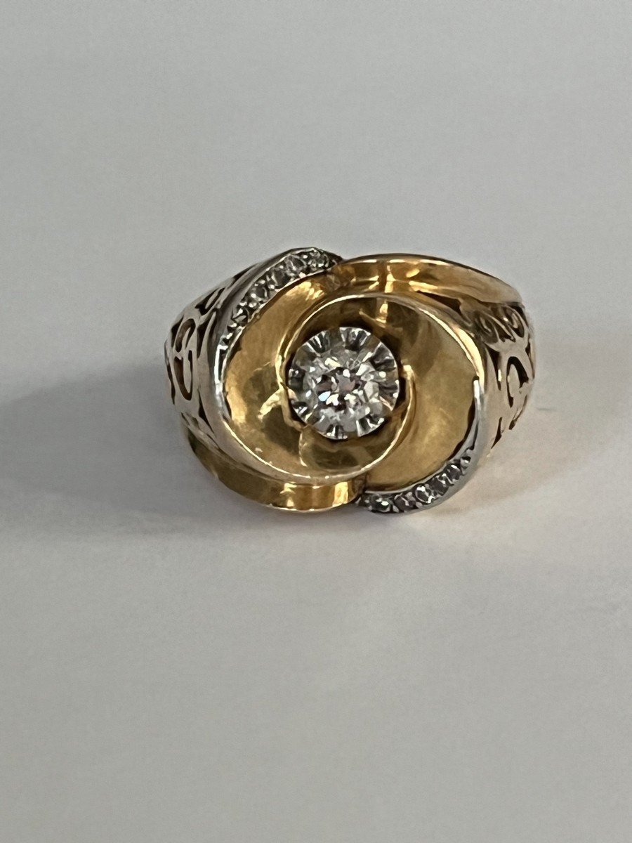 4599- Yellow Gold Diamond Movement Ring-photo-2