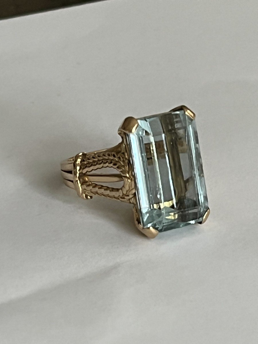 4615- Important 16 Ct Aquamarine Yellow Gold Ring-photo-1