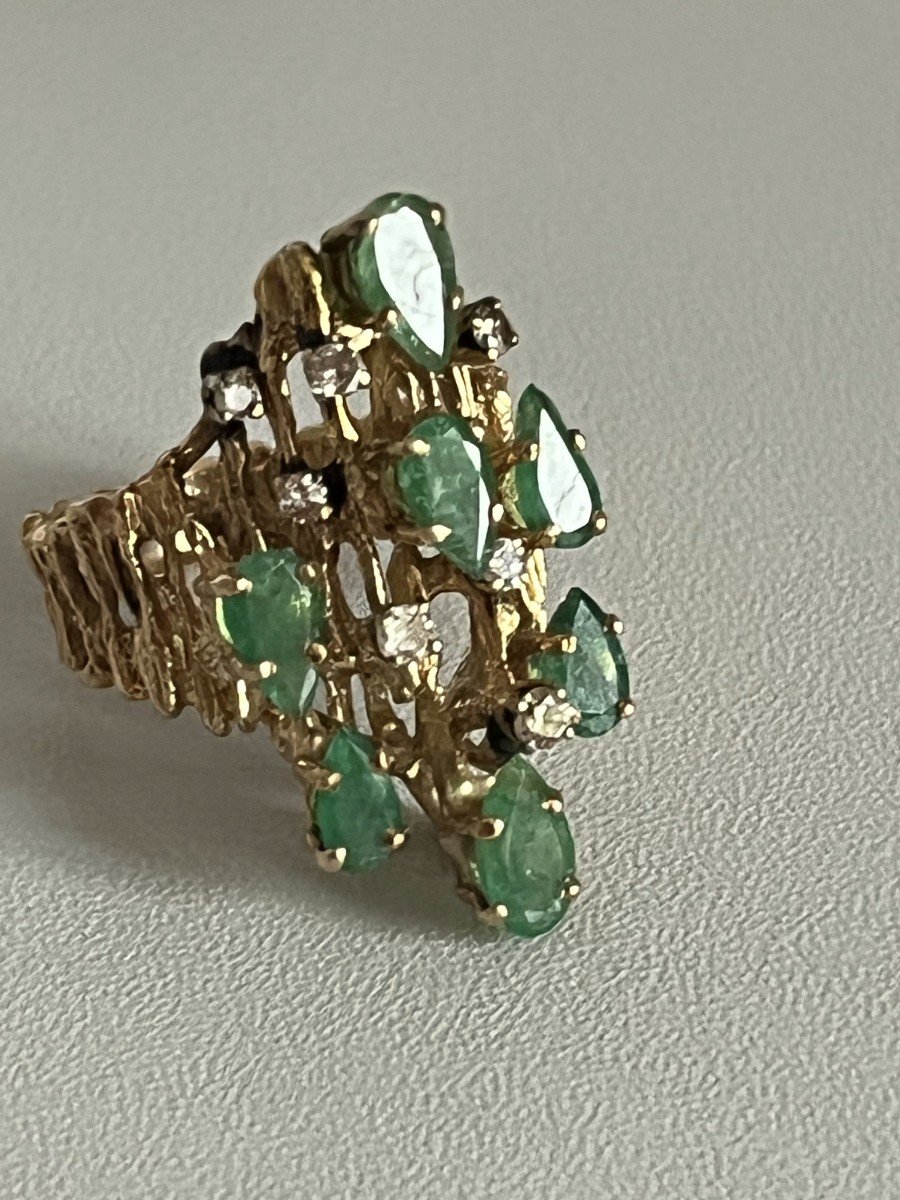 5085- Modernist Ring Yellow Gold Emeralds Diamonds-photo-1