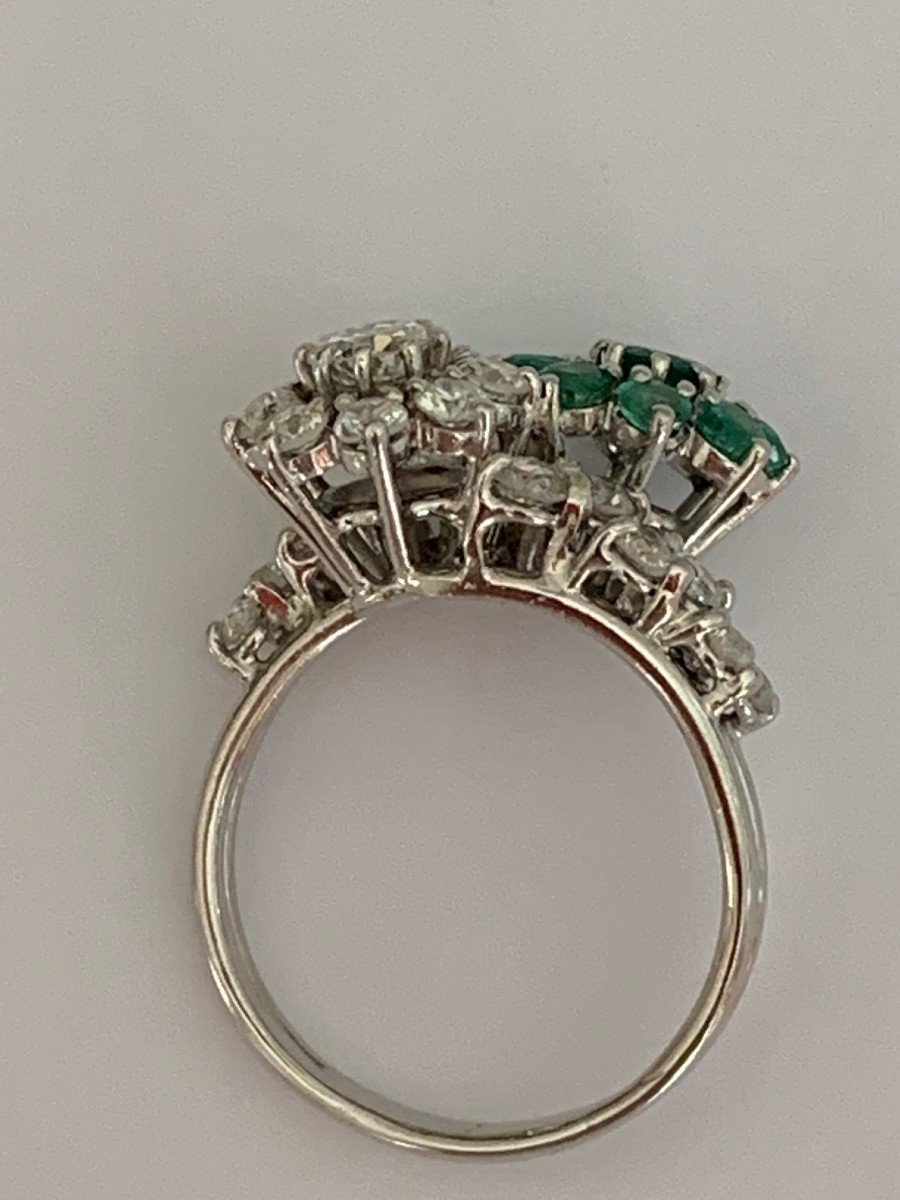 3449- Toi & Moi Platinum Diamonds Emeralds Ring-photo-4