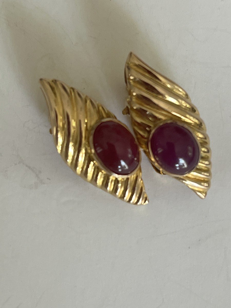 5485b- Yellow Gold Godronné Ruby Earrings-photo-3