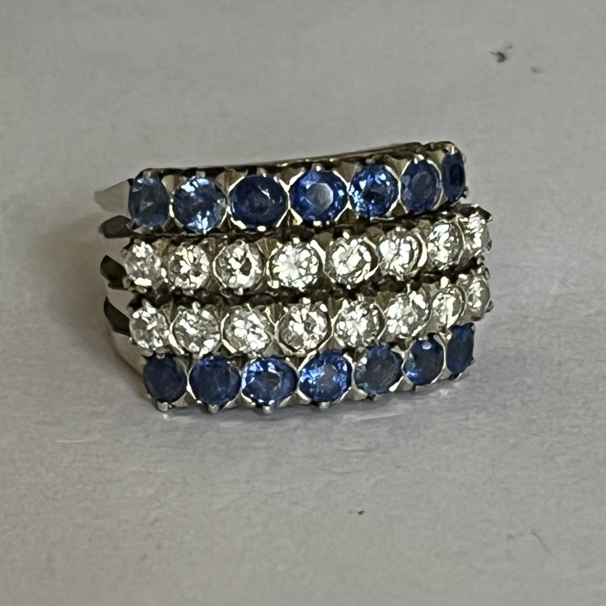 5625- White Gold Ring Diamonds Sapphires