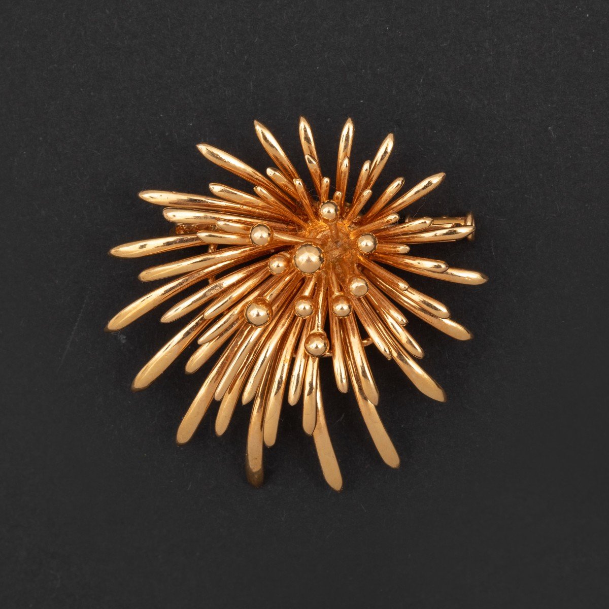 5660- Yellow Gold Fireworks Brooch