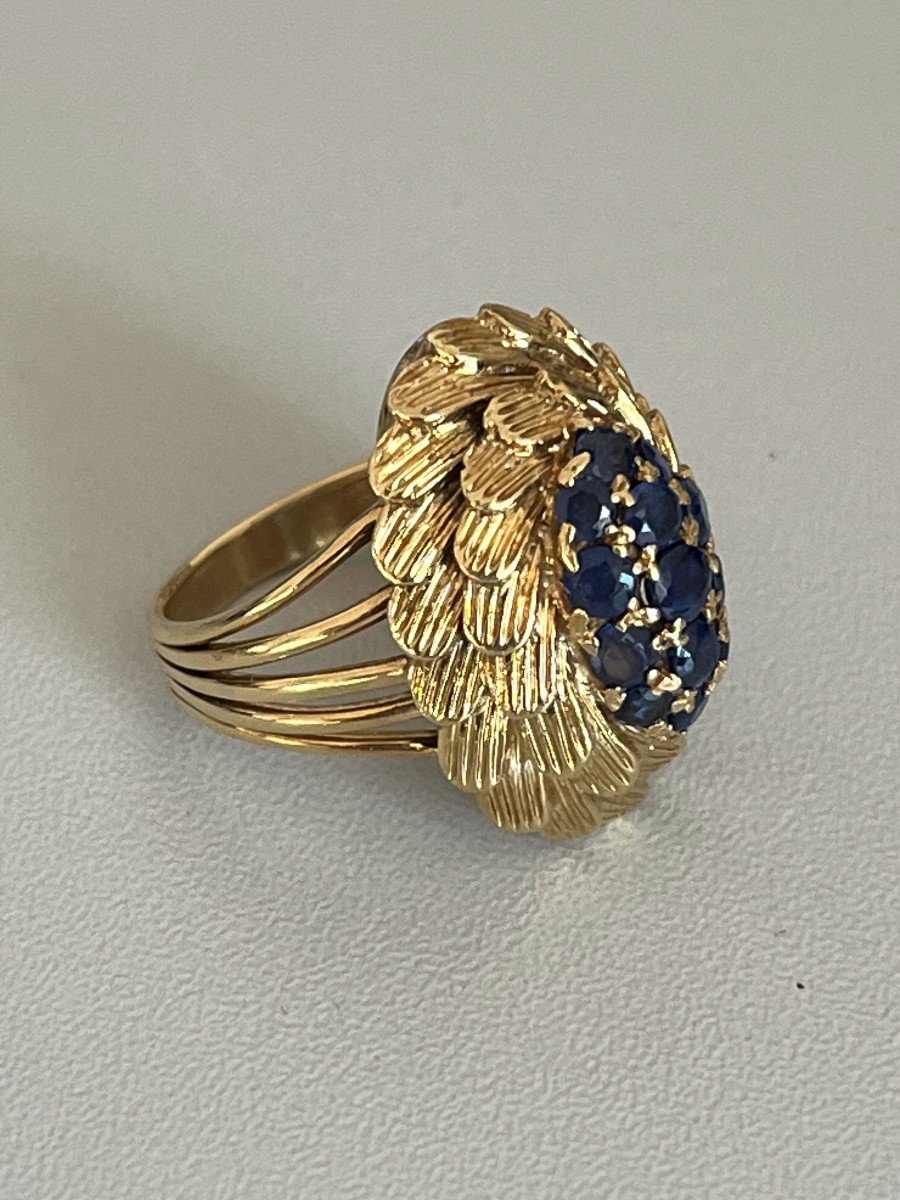 5738- Yellow Gold Textured Sapphire Flower Ring-photo-1