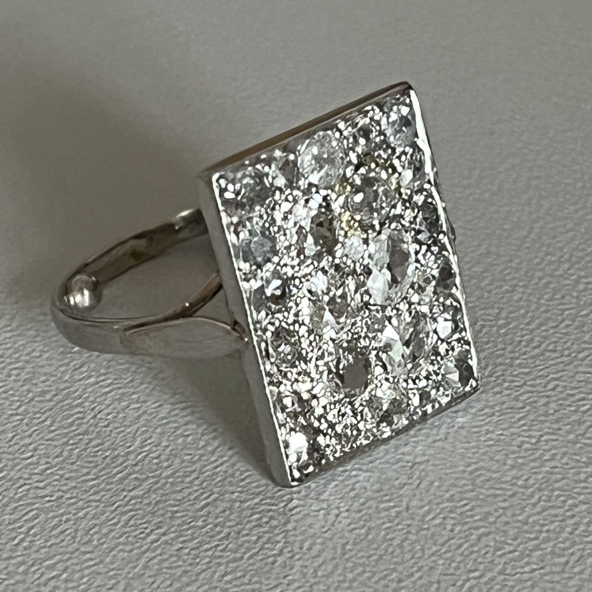 5779- Bague Art Deco Platine Diamants