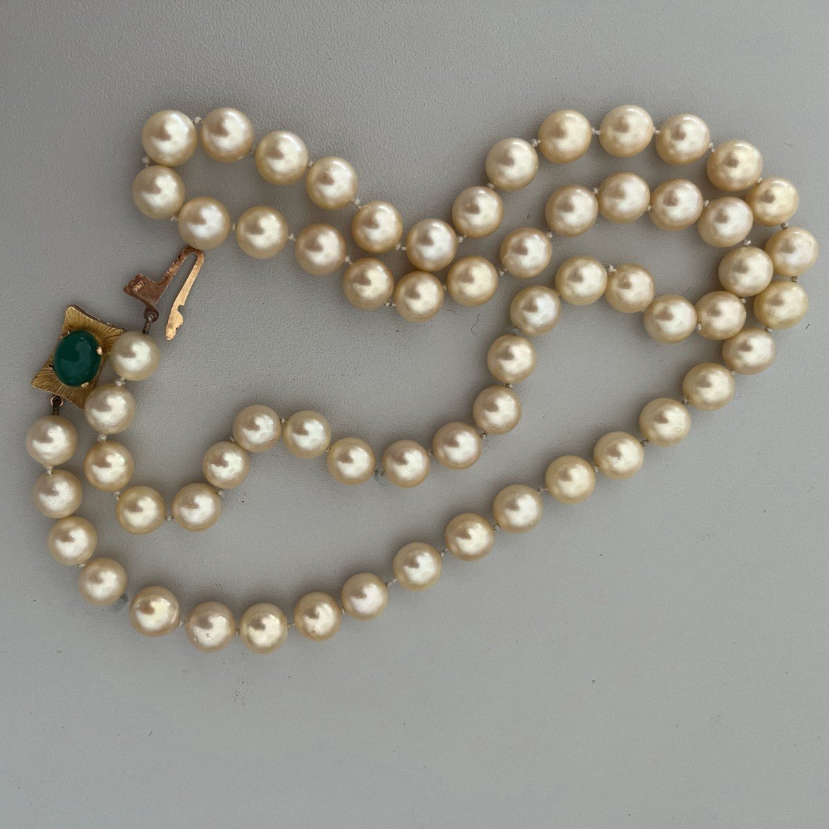 5681- Cultured Pearl Necklace