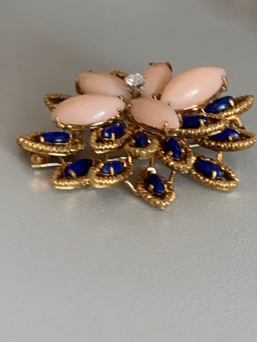 2889- Yellow Gold Brooch Coral Lapis Lazuli Diamonds-photo-3