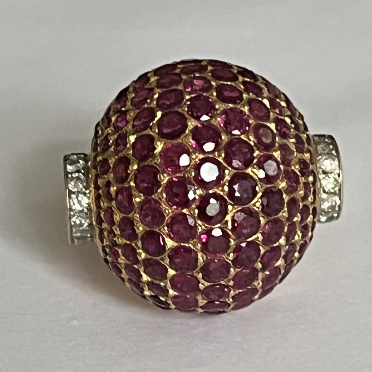 782- Yellow Gold Ruby Diamond Ball Ring