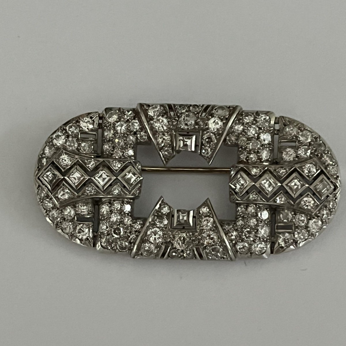 6001- Platinum Oval Diamond Brooch