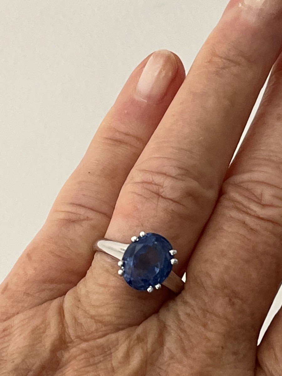 5963- White Gold Ring With 4.60 Ct Ceylon Certified Sapphire-photo-1