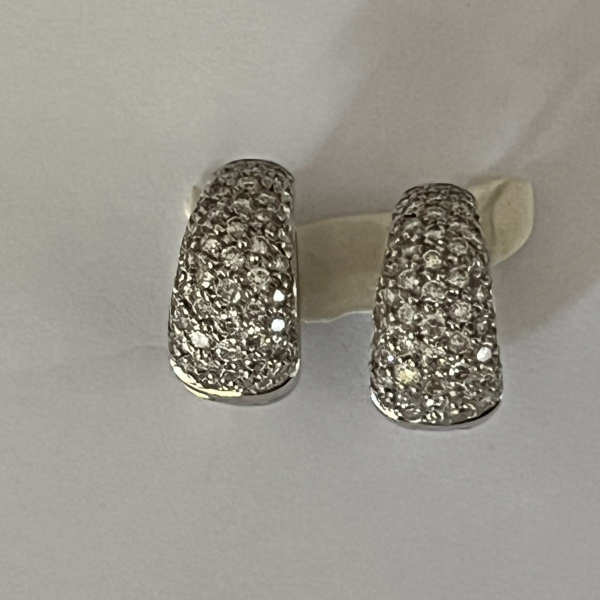 5967- White Gold Diamond Earrings