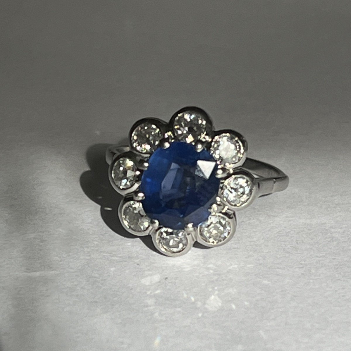 6067- Daisy Sapphire Diamond Ring