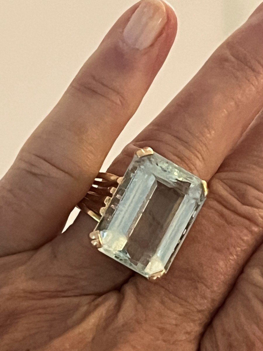 6010- Yellow Gold Aquamarine Ring-photo-2