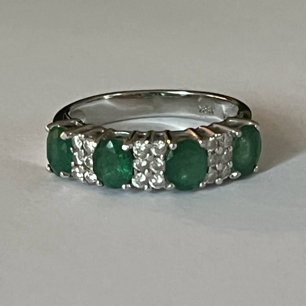 6113- Emerald Diamond White Gold Bangle Ring