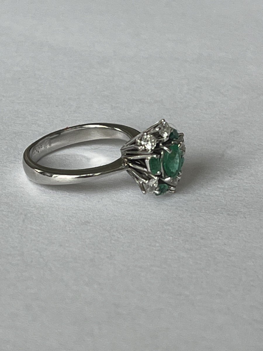 6081- Emerald Diamond White Gold Ring-photo-2