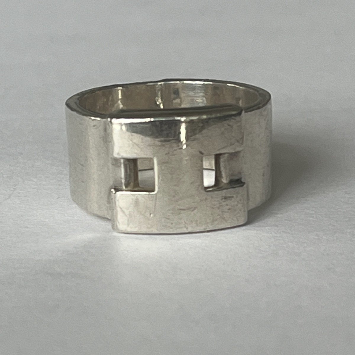 6102- Hermès Bandeau Ring