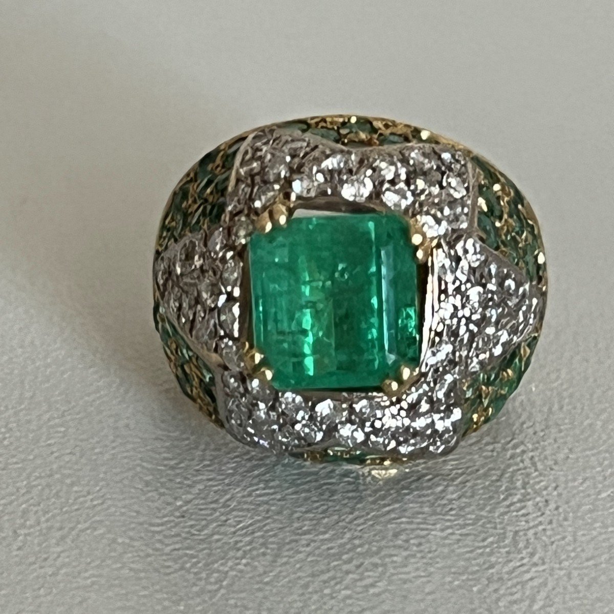 6131- Yellow Gold Dome Ring With Emeralds And Diamonds