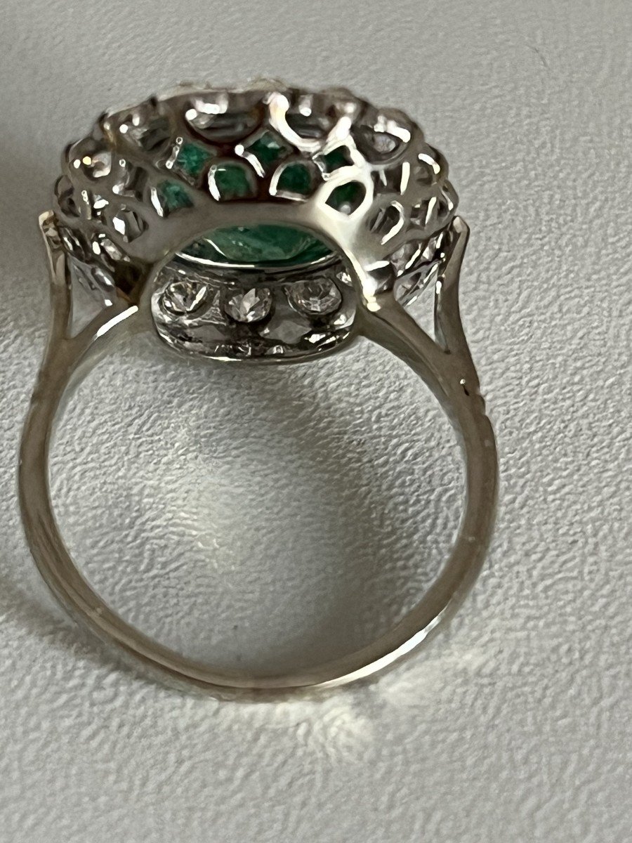 6276- Platinum Flower Ring White Gold Emerald Diamonds-photo-4