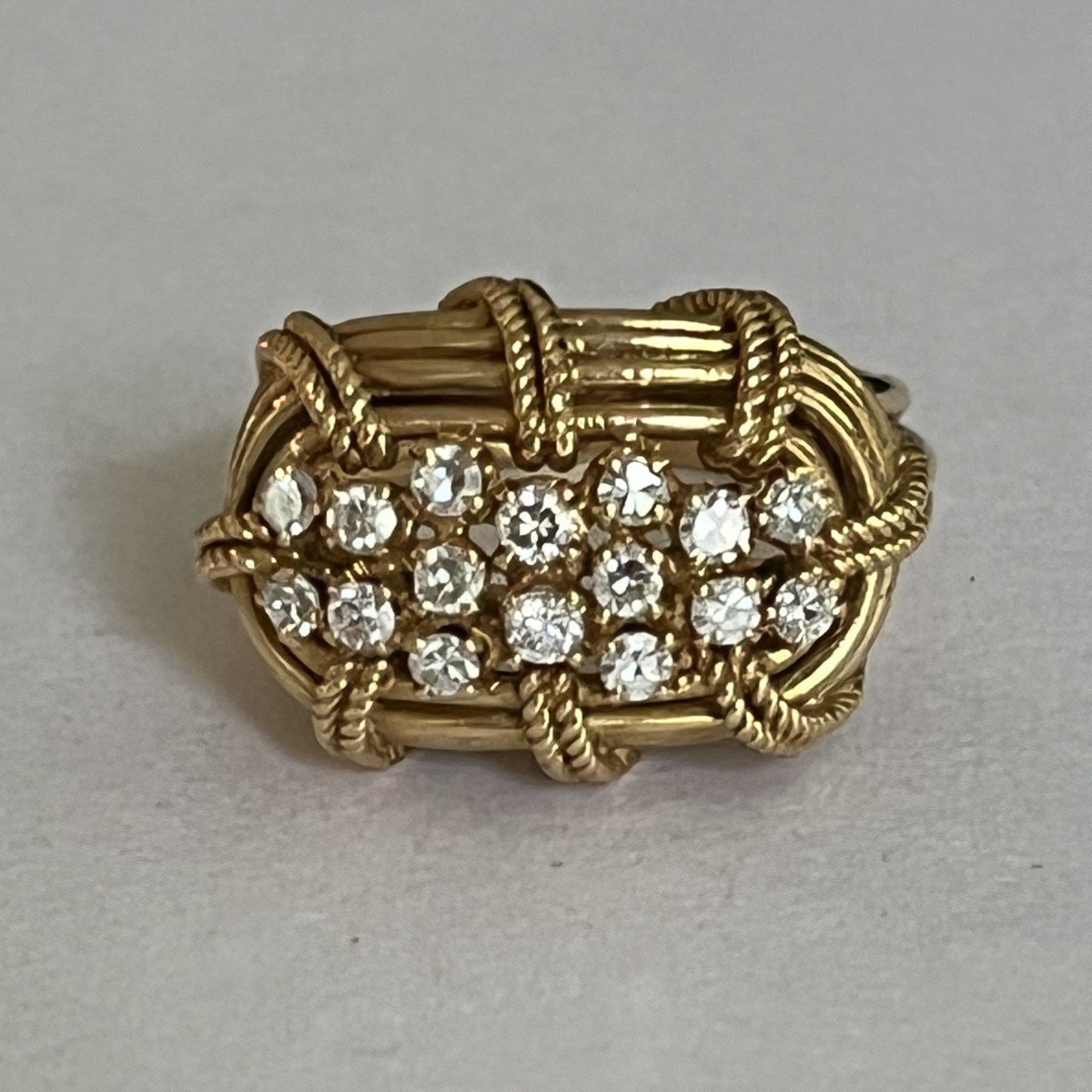 5661- Importante Bague Fils d'Or Jaune Diamants