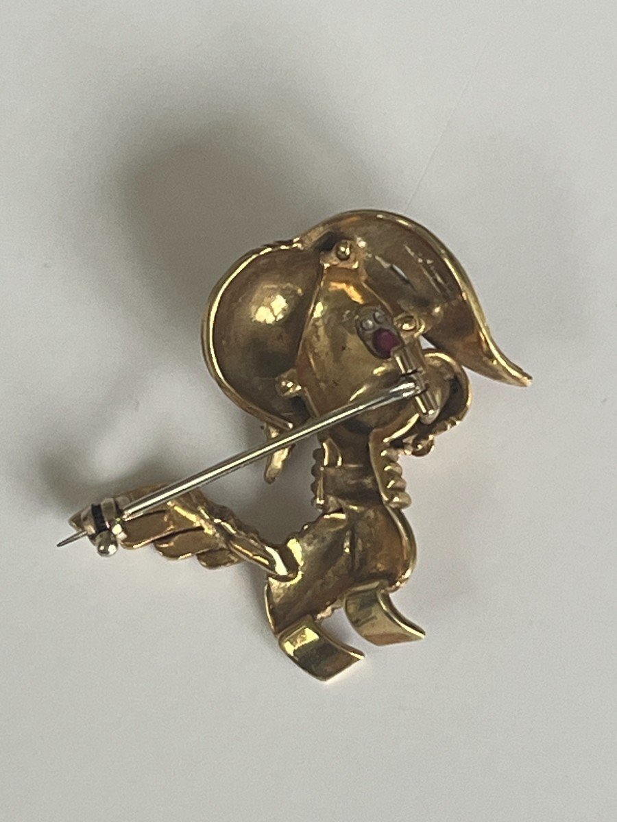 6334- Vintage Dog Brooch Yellow Gold Diamonds Ruby-photo-2