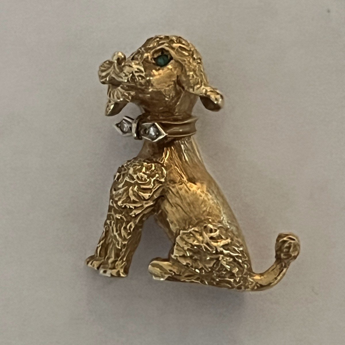 6308- Broche Chien Caniche Or Jaune