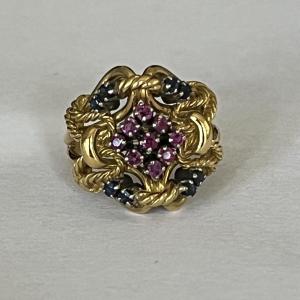 4698- Bague Or Jaune Torsadé Saphirs Et Rubis