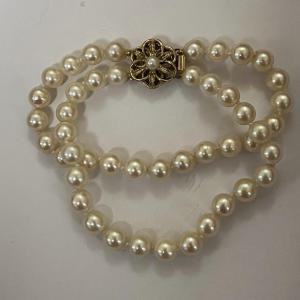 P1106- 2 Rows Of Pearls Bracelet With Yellow Gold Clasp