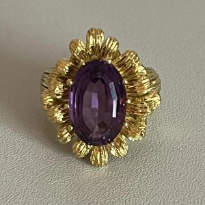 4991- Amethyst Textured Yellow Gold Ring