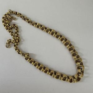 5655- Yellow Gold Necklace With Falling Rings