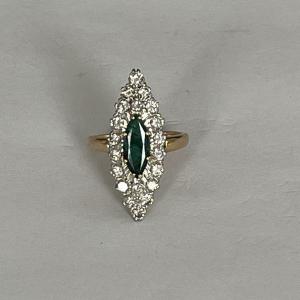 5801- Marquise Ring Yellow Gold Emerald Diamonds