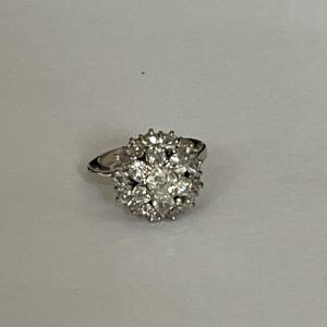 5897- Bague Ancienne Or Gris Platine Diamants 1,50 Ct