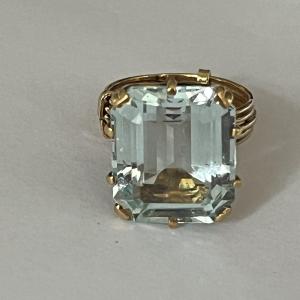 6028- Yellow Gold Wire Ring Aquamarine Diamonds