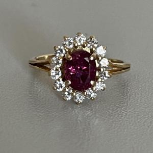 6161- Marguerite Ring Yellow Gold Ruby Diamonds