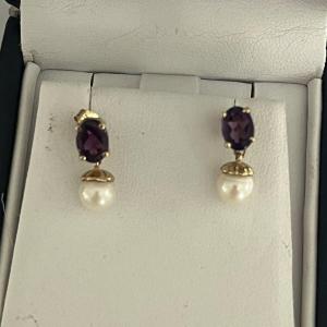 6029- Yellow Gold Amethyst Pearl Earrings