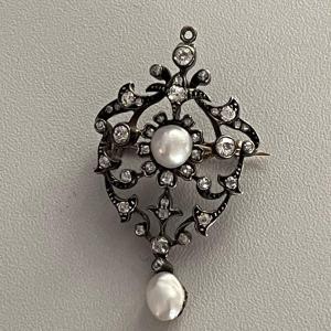 6351- Antique Silver Yellow Gold Pearls Diamonds Pendant Brooch