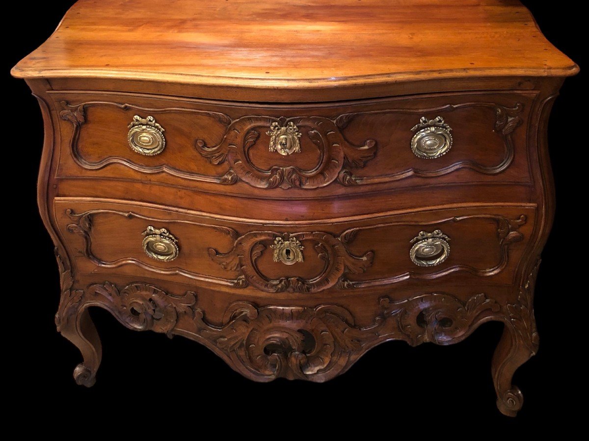 18th Provençal Nîmoise Commode In Walnut Carved With Rocailles Volutes Opening With Two Drawers-photo-6