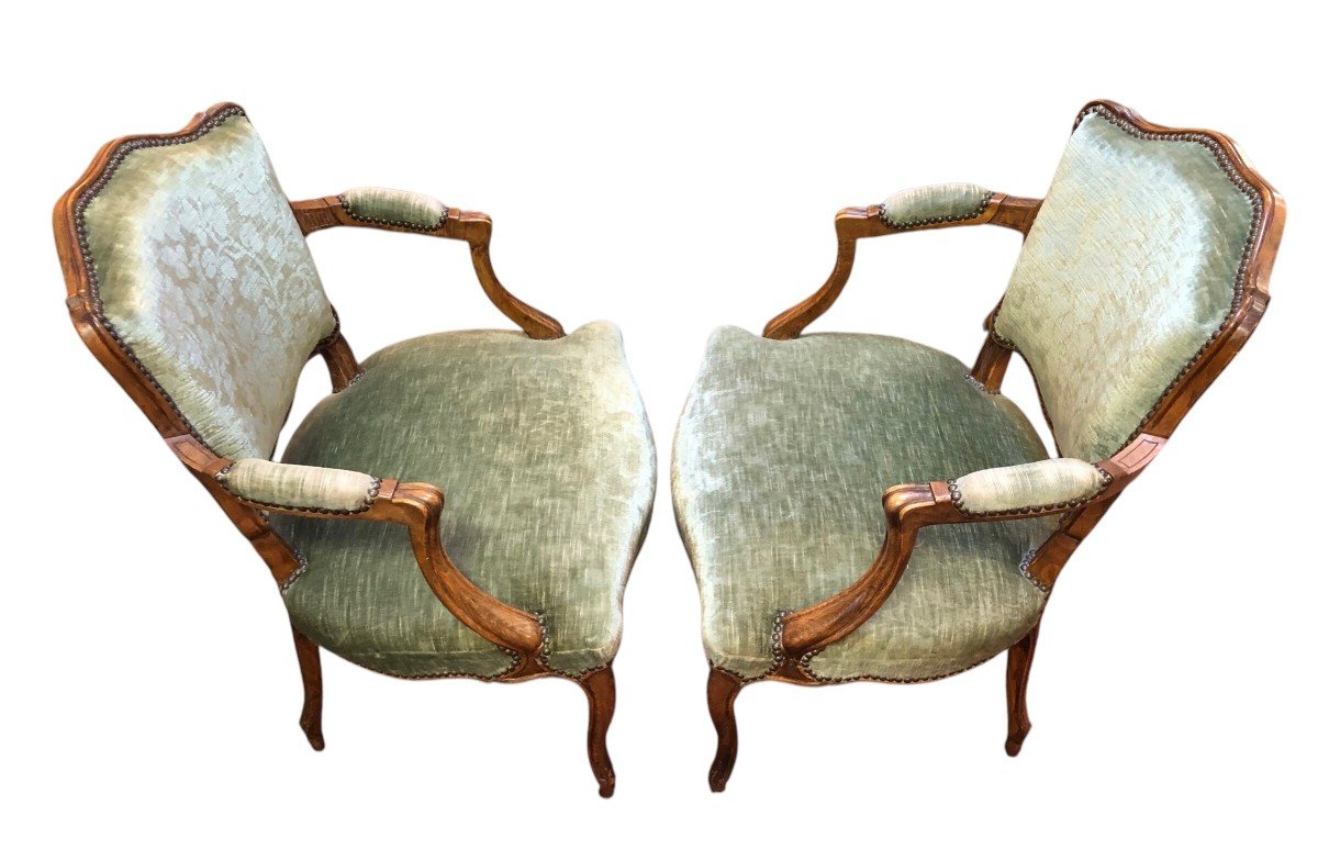 Pair Of Louis XV Style Dressing Chairs With Scalloped Backrest In Beech-photo-4