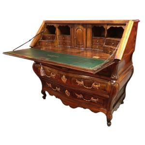 Commode Bordelaise Dite Scriban En Noyer Et Acajou époque Louis XV