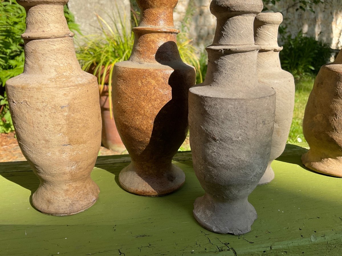 Six 18th Century Terracotta Bottles -photo-4