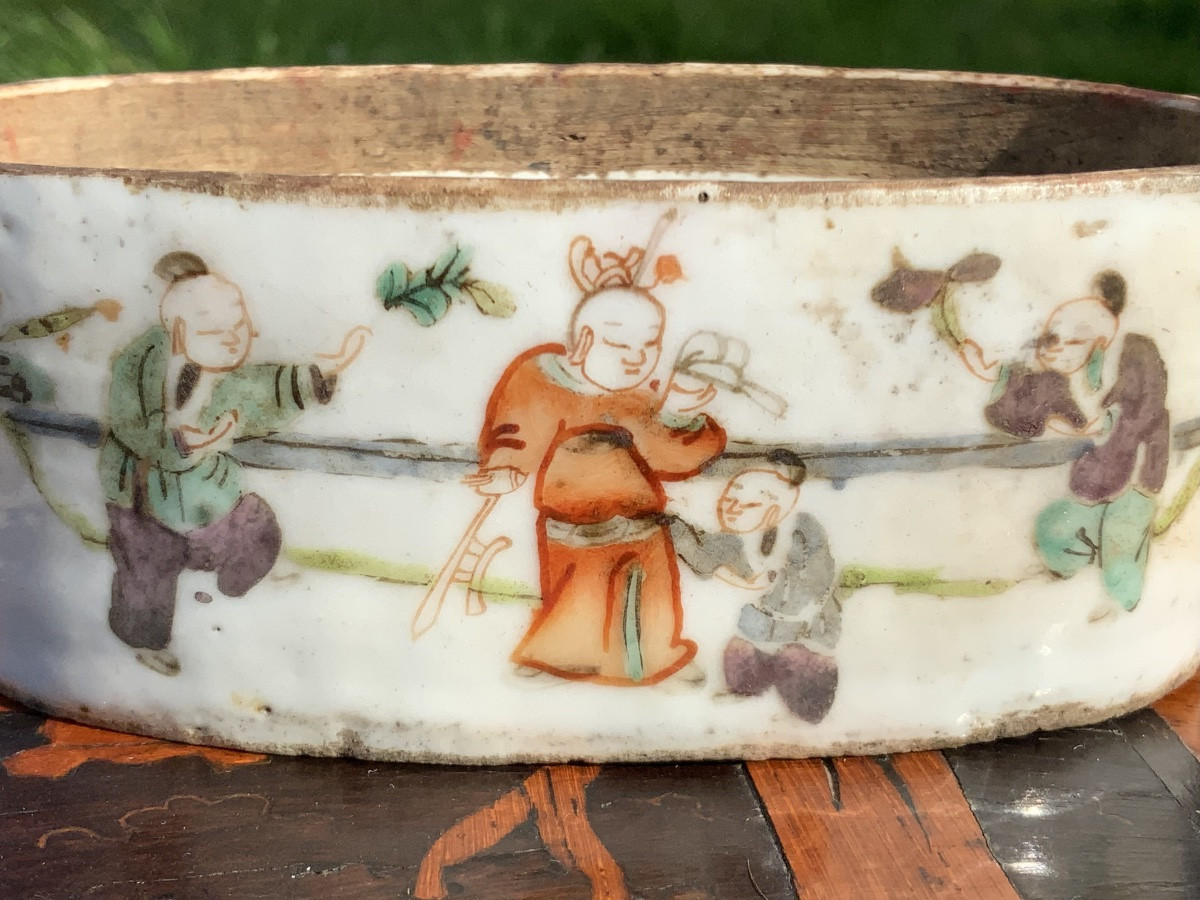 19th Century China: A Cricket Box.-photo-4