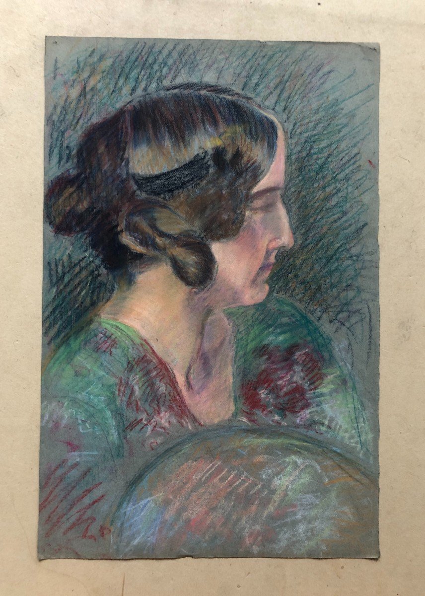 Woman In Profile, Pastel Early 20th Century-photo-2